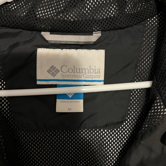 Columbia rain jacket women’s medium - Picture 2 of 2